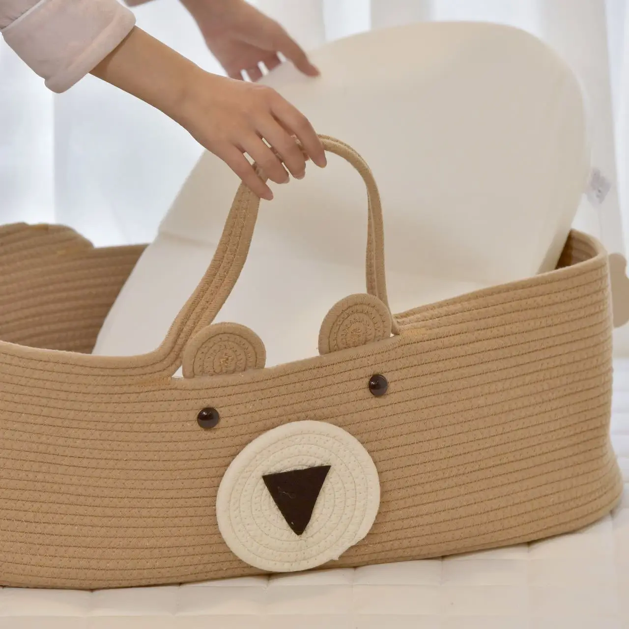 Portable Baby Crib